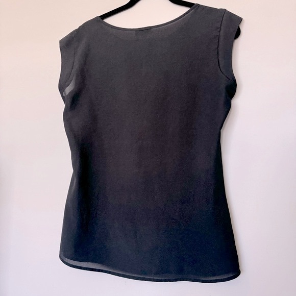 Express Shirt 👚 - Picture 7 of 8